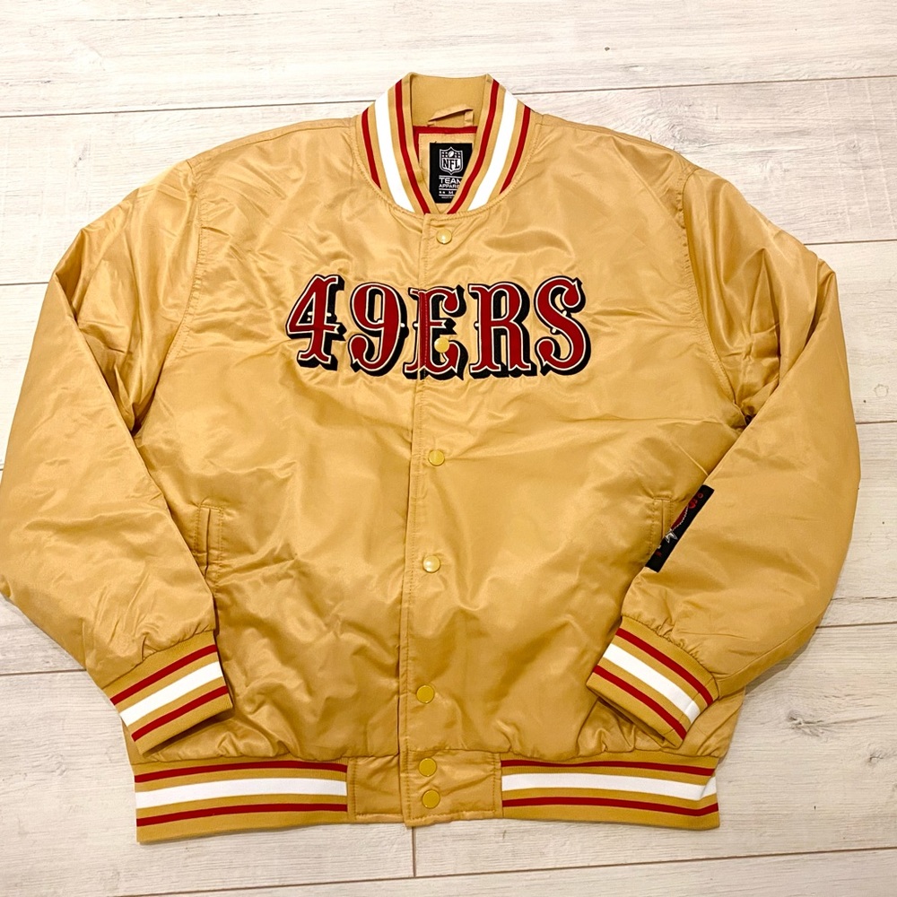 New San Francisco 49ers NFL Team Apparel Bomber Varsity Jacket Gold Red M NWT
